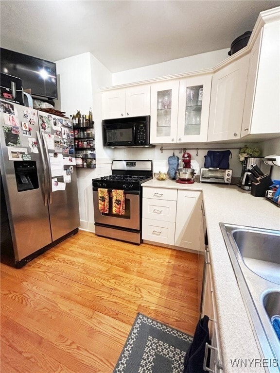 Building Photo - 240 Anderson Pl