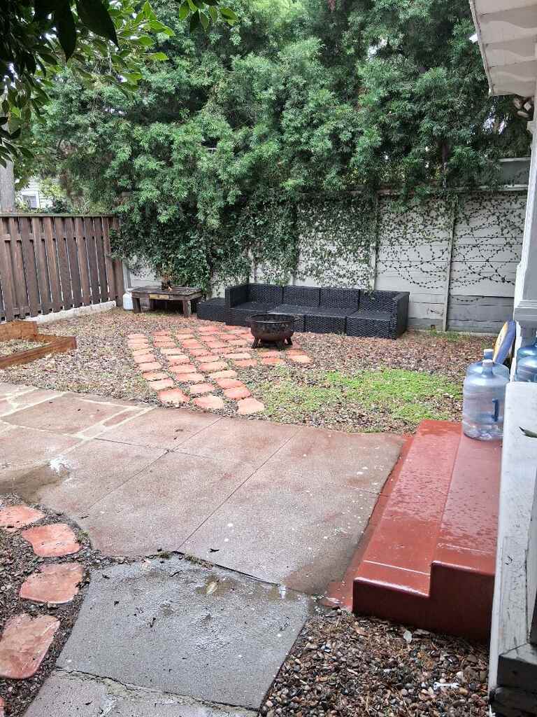 FRONT YARD & PORCH - 49 Dudley Ave