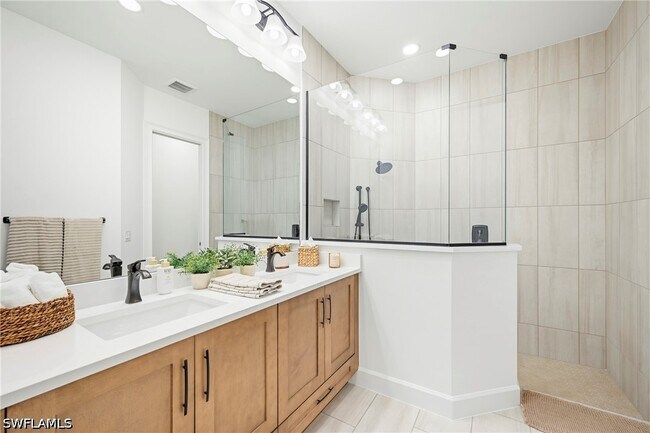 Building Photo - 9033 Calypso Ct