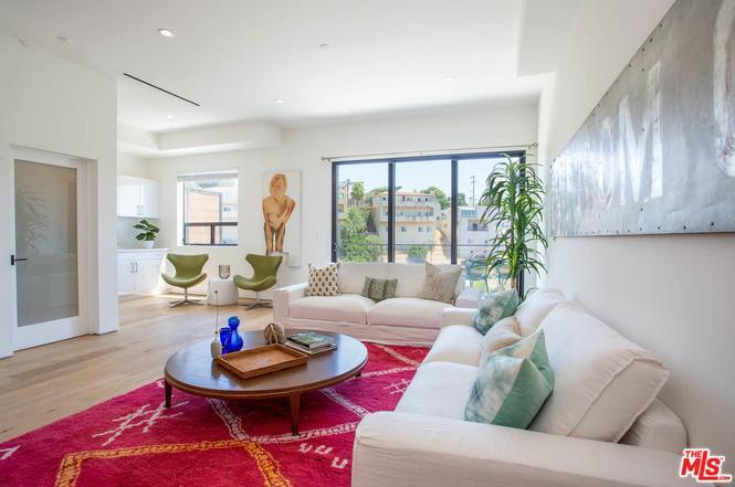 Bottom Floor Living Room/Additional Bedroom (has full bath and wet bar) - 3756 Brilliant Dr