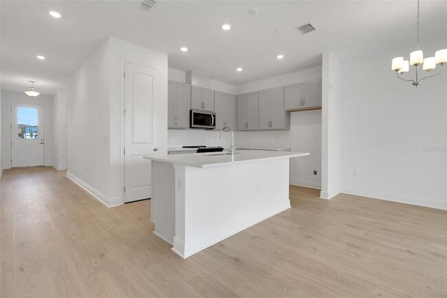 Building Photo - 1018 Swamp Chestnut Lp