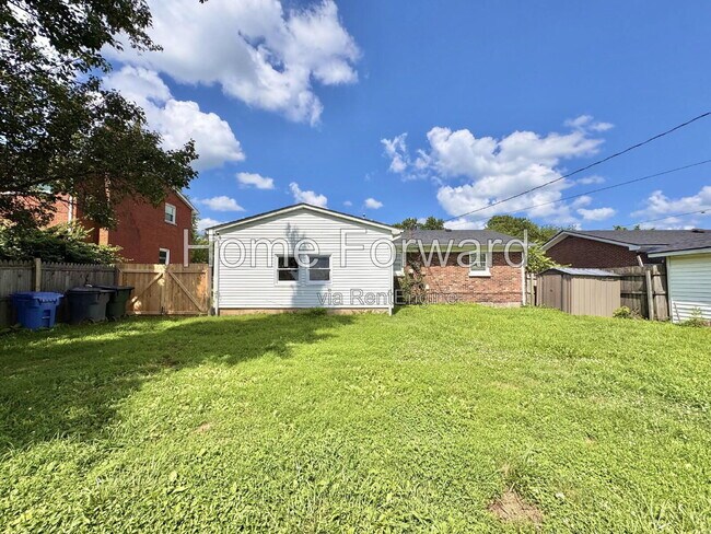 Building Photo - 1832 Raleigh Rd