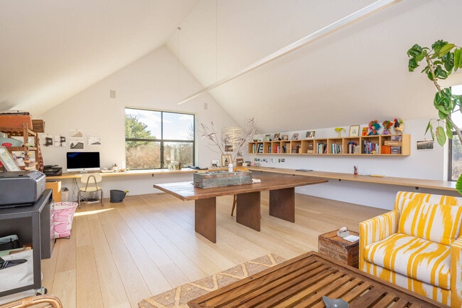 Building Photo - 232 Mitchell Ln