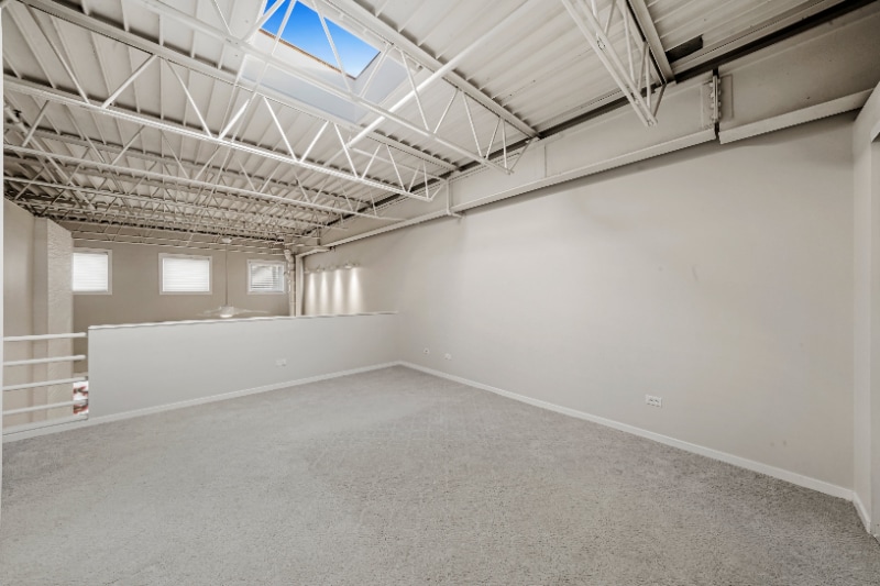 Building Photo - 1300 W Altgeld St