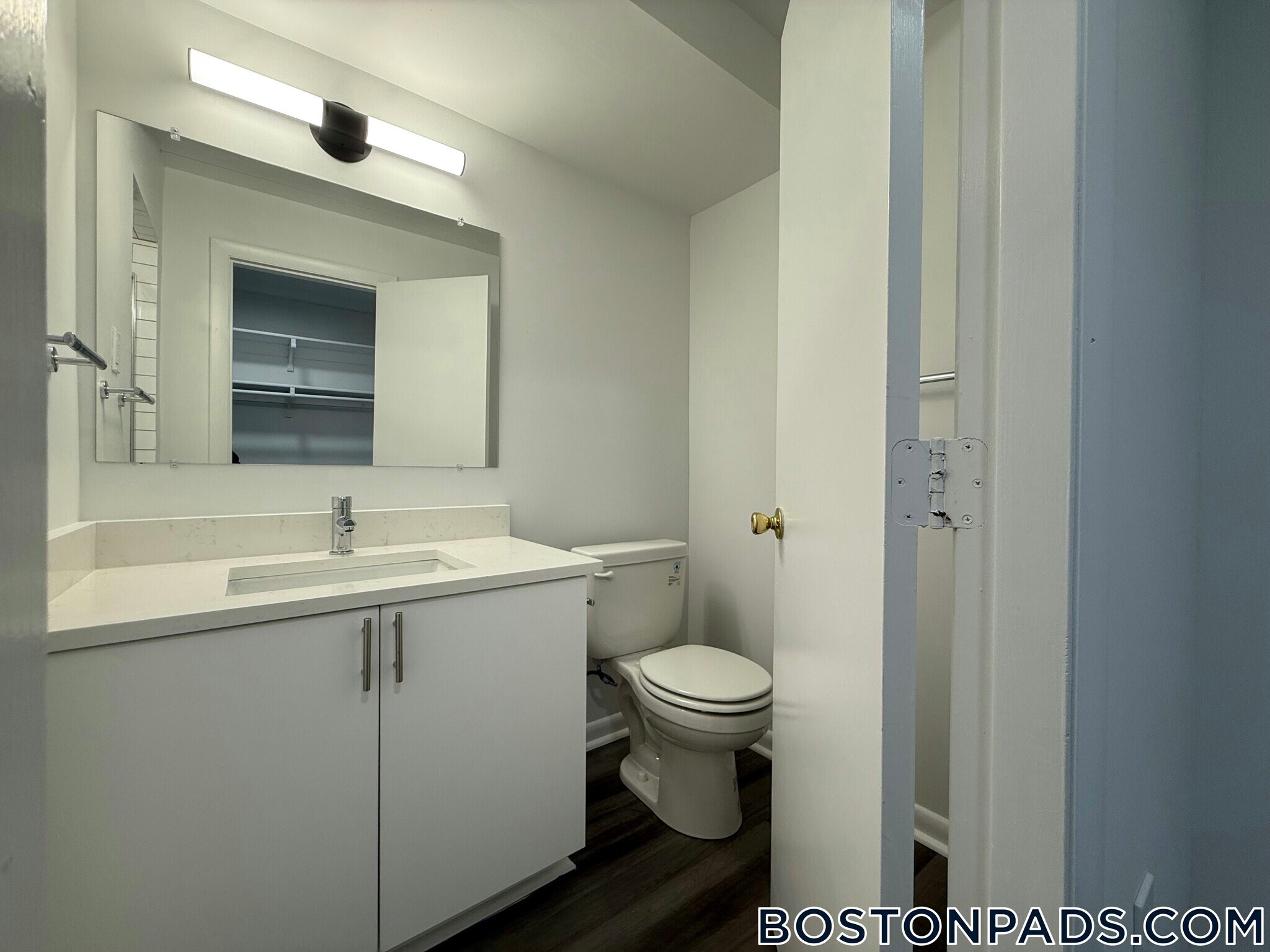 Building Photo - 53 Hill Rd