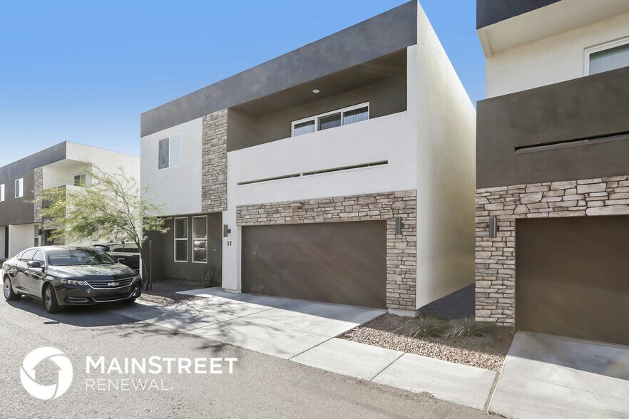 Building Photo - 2000 N 36th St