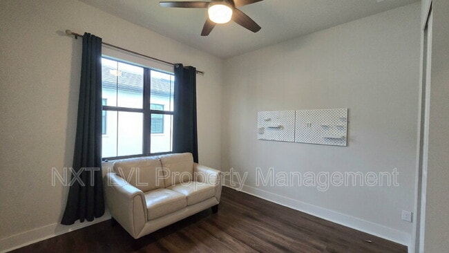 Building Photo - 14851 Loggerhead Dr