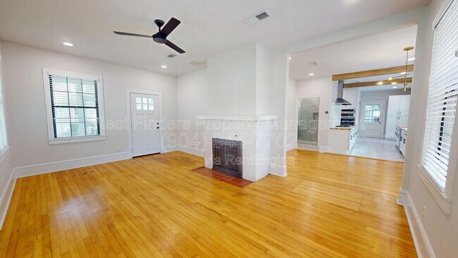 Building Photo - 1108 Landon Ave