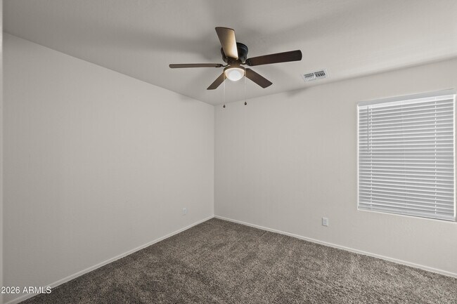 Building Photo - 472 N Ranger Trail