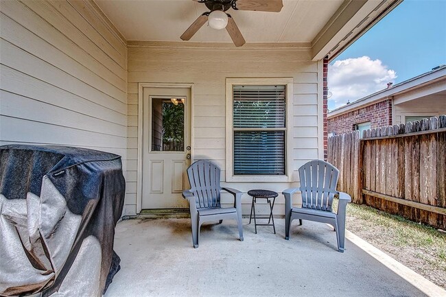 Building Photo - 23815 S Newport Bend