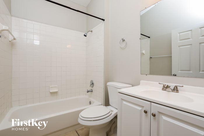 Building Photo - 6572 Viewpoint Ct