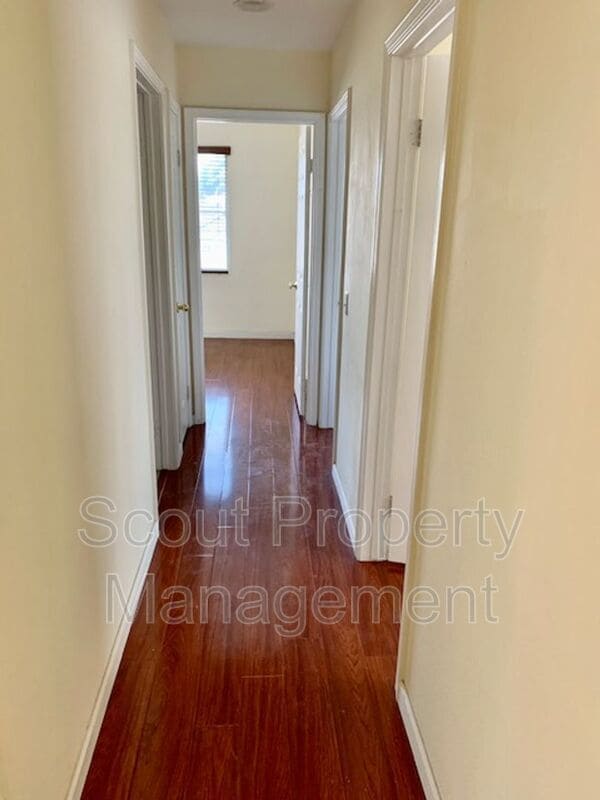 Building Photo - 43180 Bassano Dr