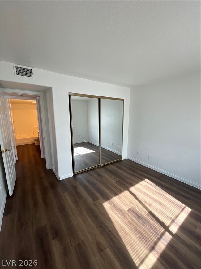 Building Photo - 2963 Juniper Hills Blvd