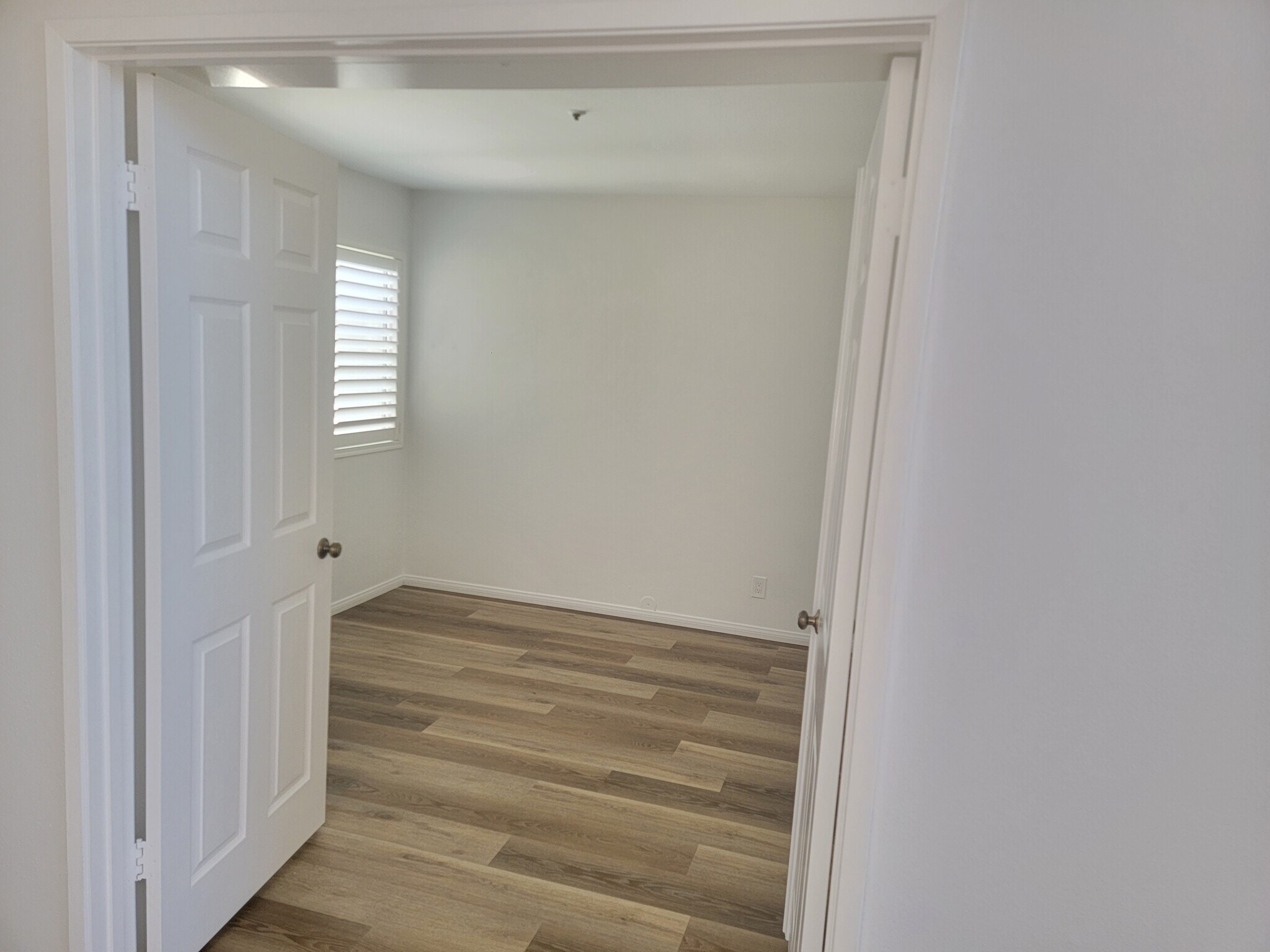 Den/Office Entry - 1870 Outrigger Ln