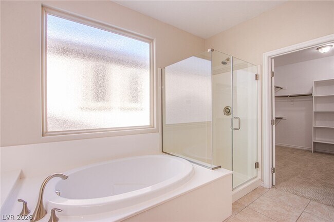 Building Photo - 729 Catalina Aisle St