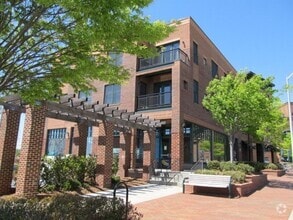 Building Photo - Chapel Hill / 2BR Southern Village Condo A...