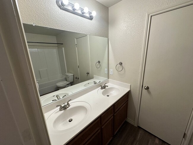 Building Photo - AVAILABLE Now! *MORE PHOTOS COMING SOON*