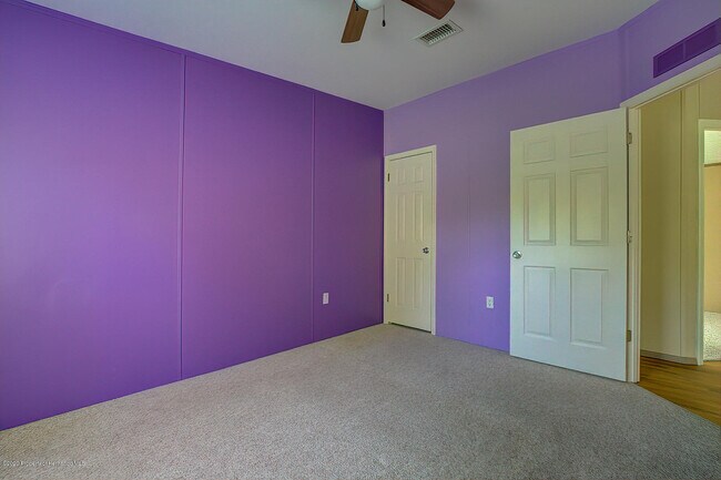 Building Photo - 14820 Aubrey Ave