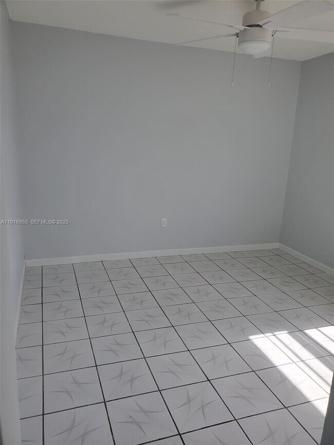 Building Photo - 14250 SW 62nd St