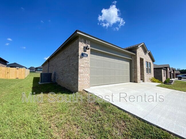 Building Photo - 260 Alyece Ln