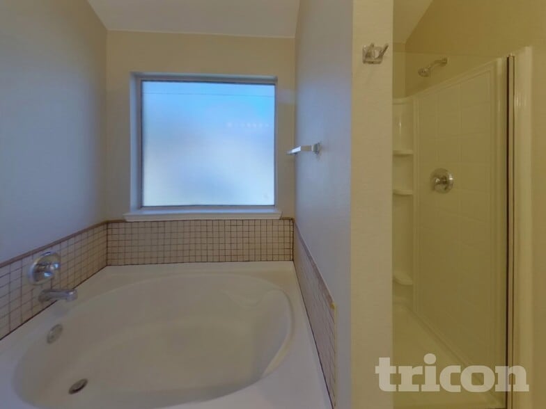 Building Photo - 14353 Snaffle Bit Trail