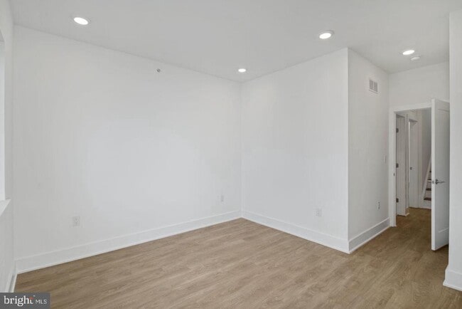 Building Photo - 2721 Federal St