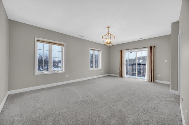 Building Photo - 9400 S 79th Ave