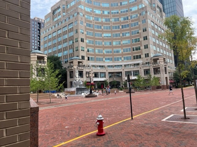 Building Photo - 1400 Northgate Sq