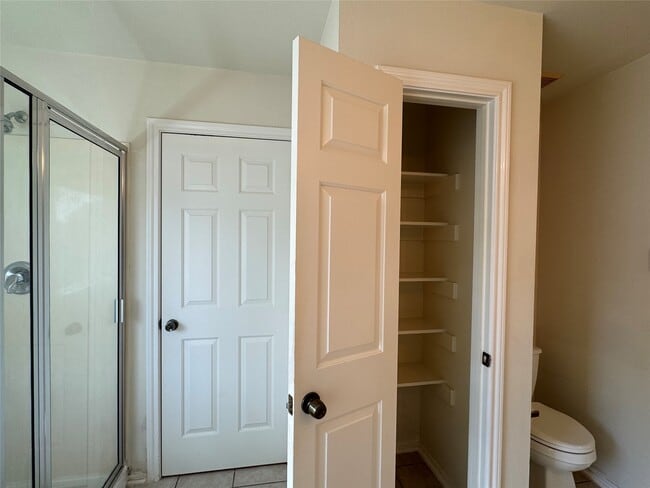 Building Photo - 16527 Beckland Ln