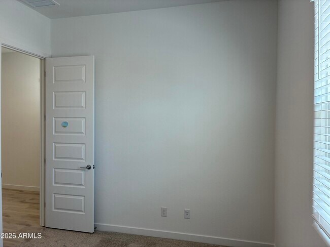 Building Photo - 26387 77th Dr