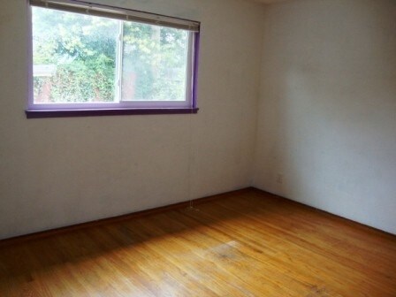 Building Photo - Spacious 4 bedroom near Hartnell College