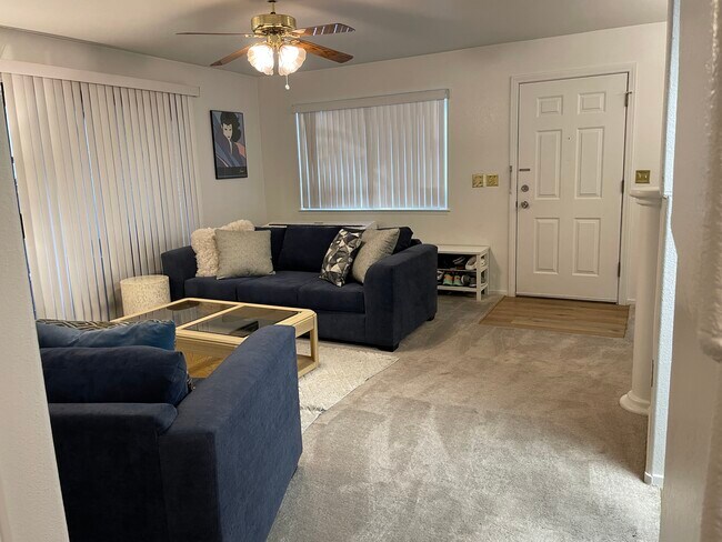 Building Photo - 601 Cabrillo Cir