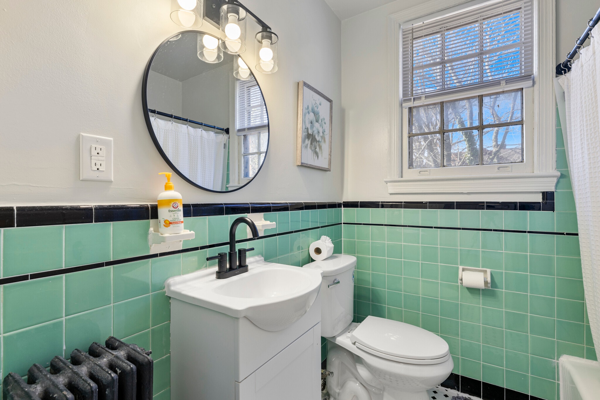 Building Photo - 4348 Southern Ave SE