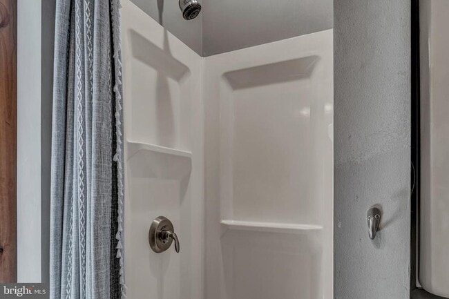 Building Photo - 1336 Talbert Ct SE