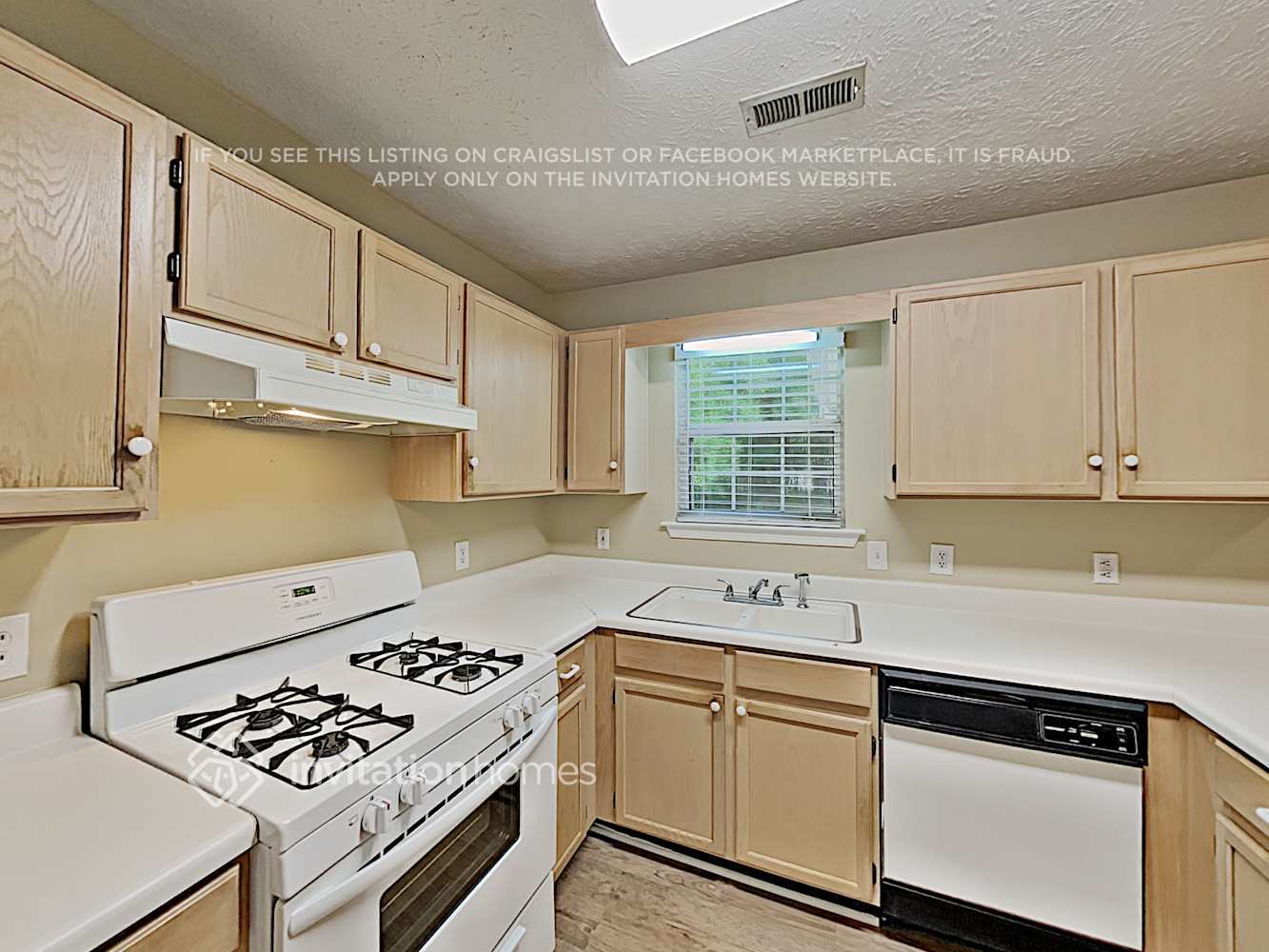 Building Photo - 89 Sawgrass Manor Dr