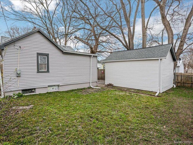 Building Photo - 4957 Ashley St