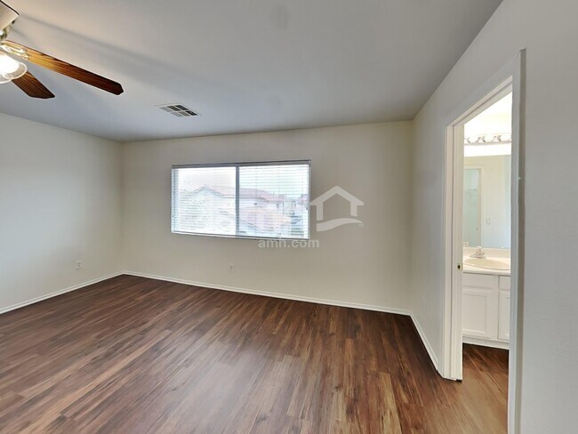 Building Photo - 7592 Mermaid Song Ct