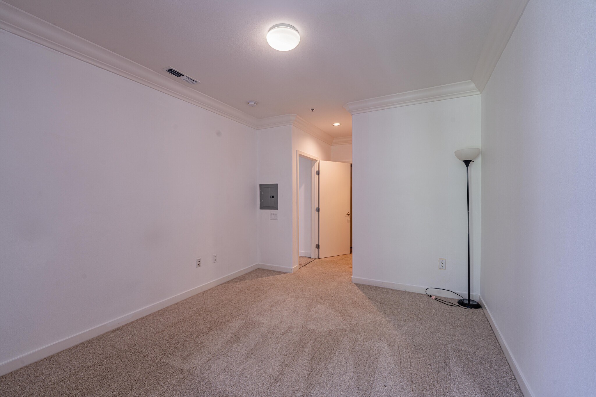 Building Photo - 5501 DeMarcus Blvd