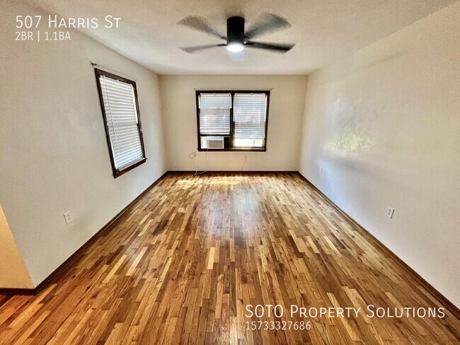 Building Photo - 507 Harris St