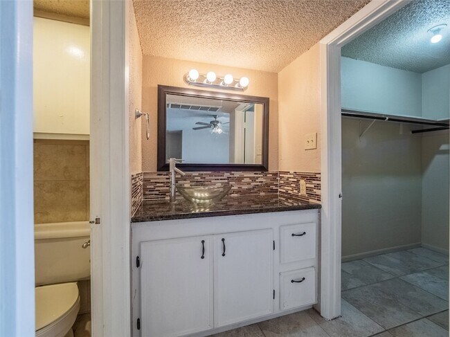 Building Photo - 1500 Bay Area Blvd