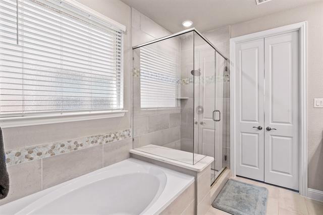 Building Photo - 2517 Amistad Ln