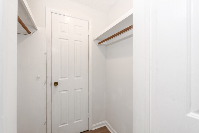 Building Photo - 1112 Piedmont Ave NE