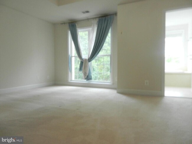 Building Photo - 13700 Maple Sugar Ln