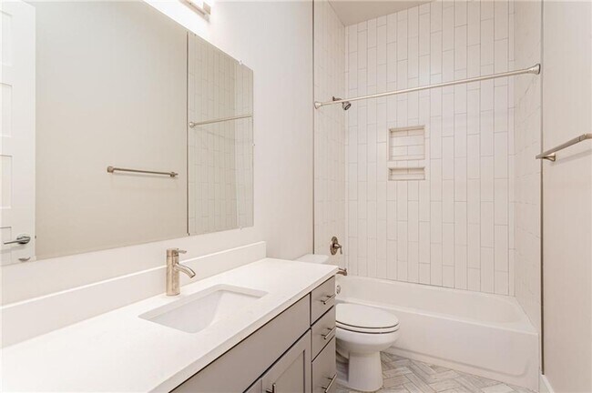 Building Photo - 2509 Del Curto Rd