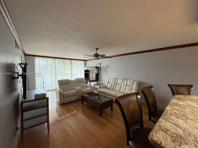 Building Photo - 2691 S Course Dr