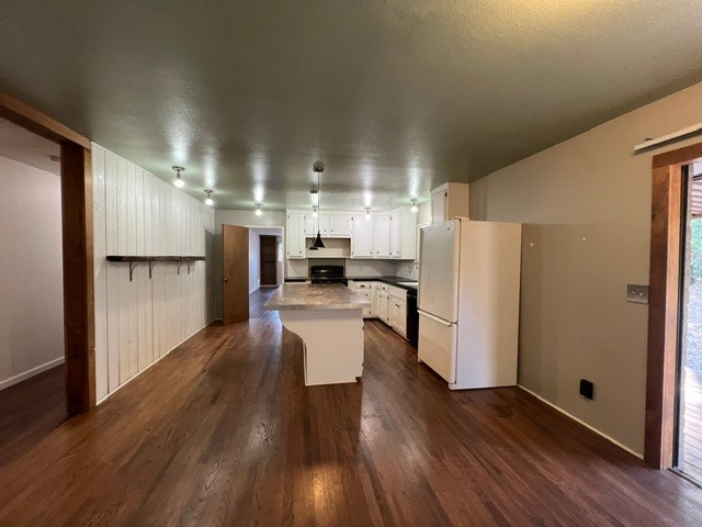 Building Photo - 50 Gideon Ln
