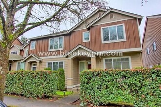 Building Photo - 3 Bed, 2.5 Bath Home Near Alki Road Park off NE Hazel Dell Avenue