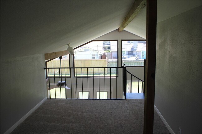 Building Photo - 10031 Haddington Dr