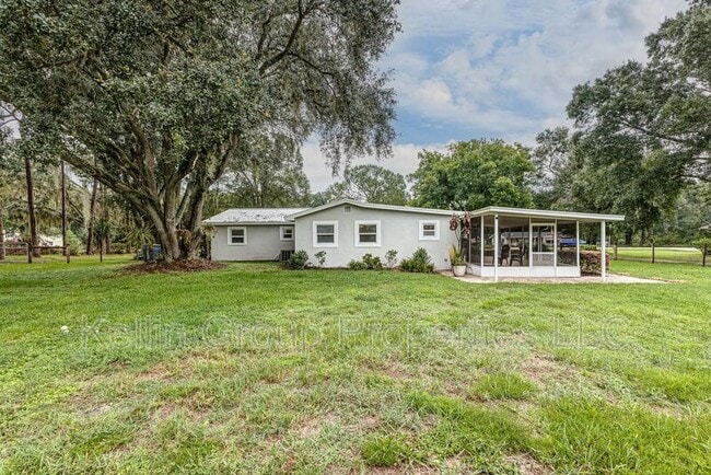 Building Photo - 2220 Mini Ranch Rd