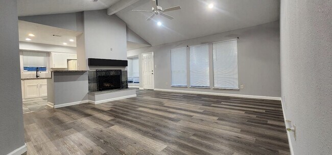 Building Photo - 23431 Dew Wood Ln